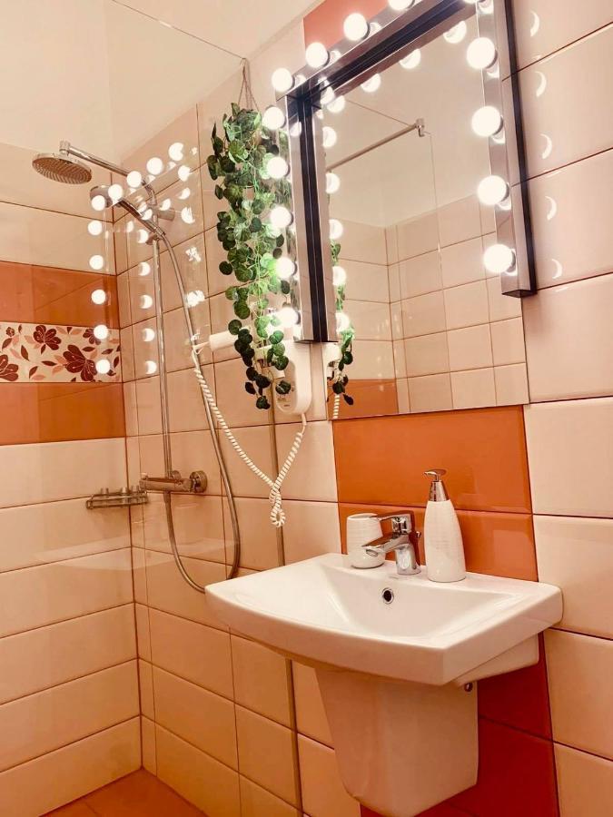 Cinematheque Ultracentral Apartment ซีบิว ภายนอก รูปภาพ