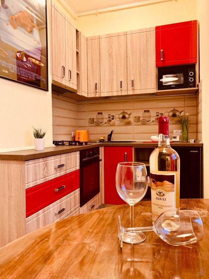 Cinematheque Ultracentral Apartment ซีบิว ภายนอก รูปภาพ