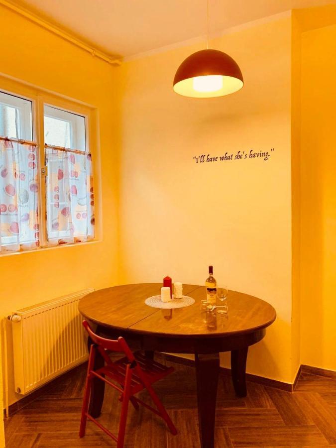 Cinematheque Ultracentral Apartment ซีบิว ภายนอก รูปภาพ